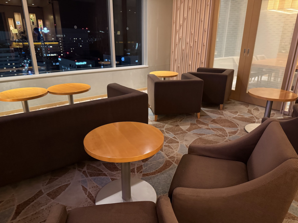 シェラトングランド広島、ラウンジ