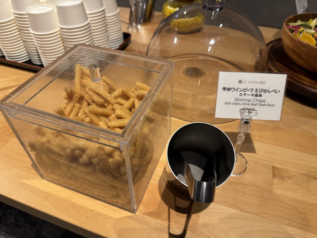 グランドメルキュール八ヶ岳、ブッフェ、ラウンジ、ご当地、スナック