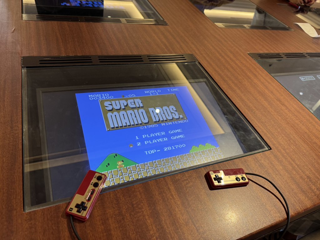 シェラトングランデトーキョーベイ、ロビー、ゲーム